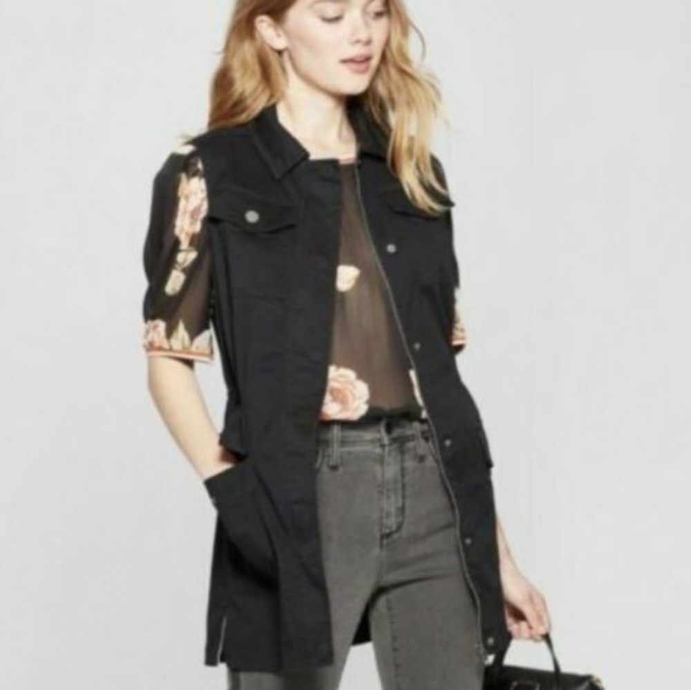 ✨ 4/$15 A New Day Black Utility Vest